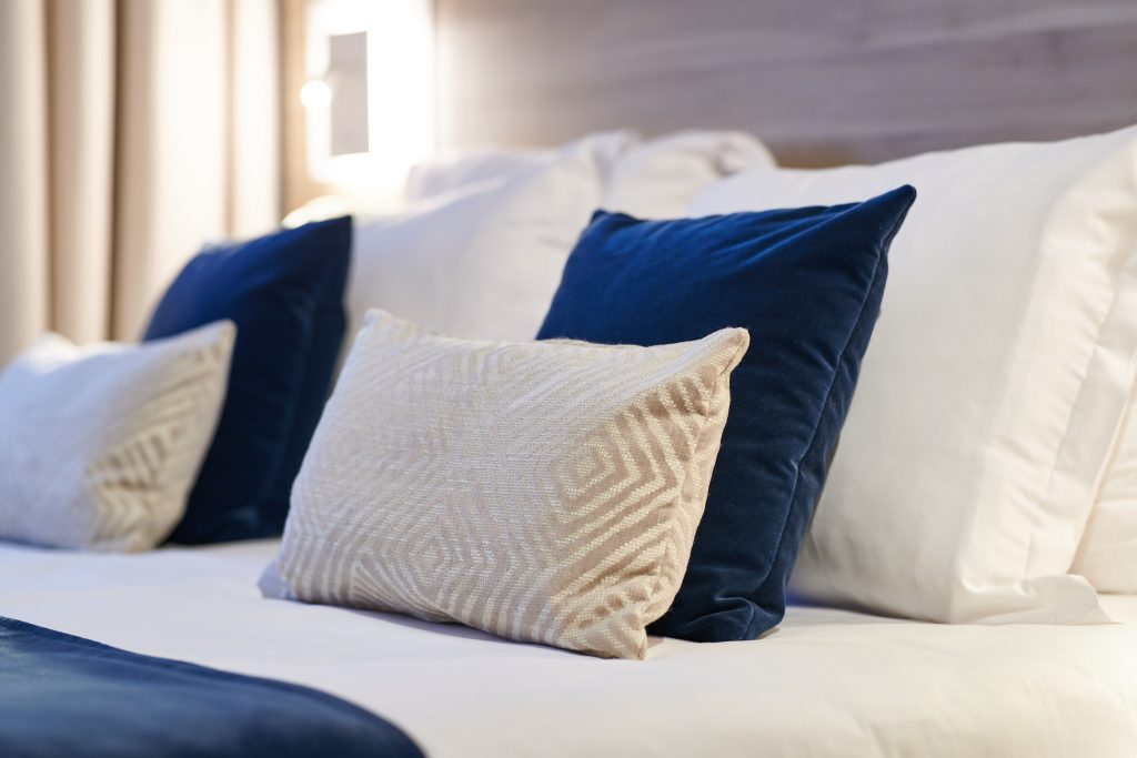 DSC 7050 ©JPEG STUDIOS JPEG WEB 72 DPI